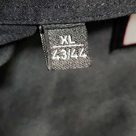 Connaisseur Paris Mens Button-Up Dress Shirt XL 43/44 Black Cotton Chest-Pleats - Picture 7 of 9